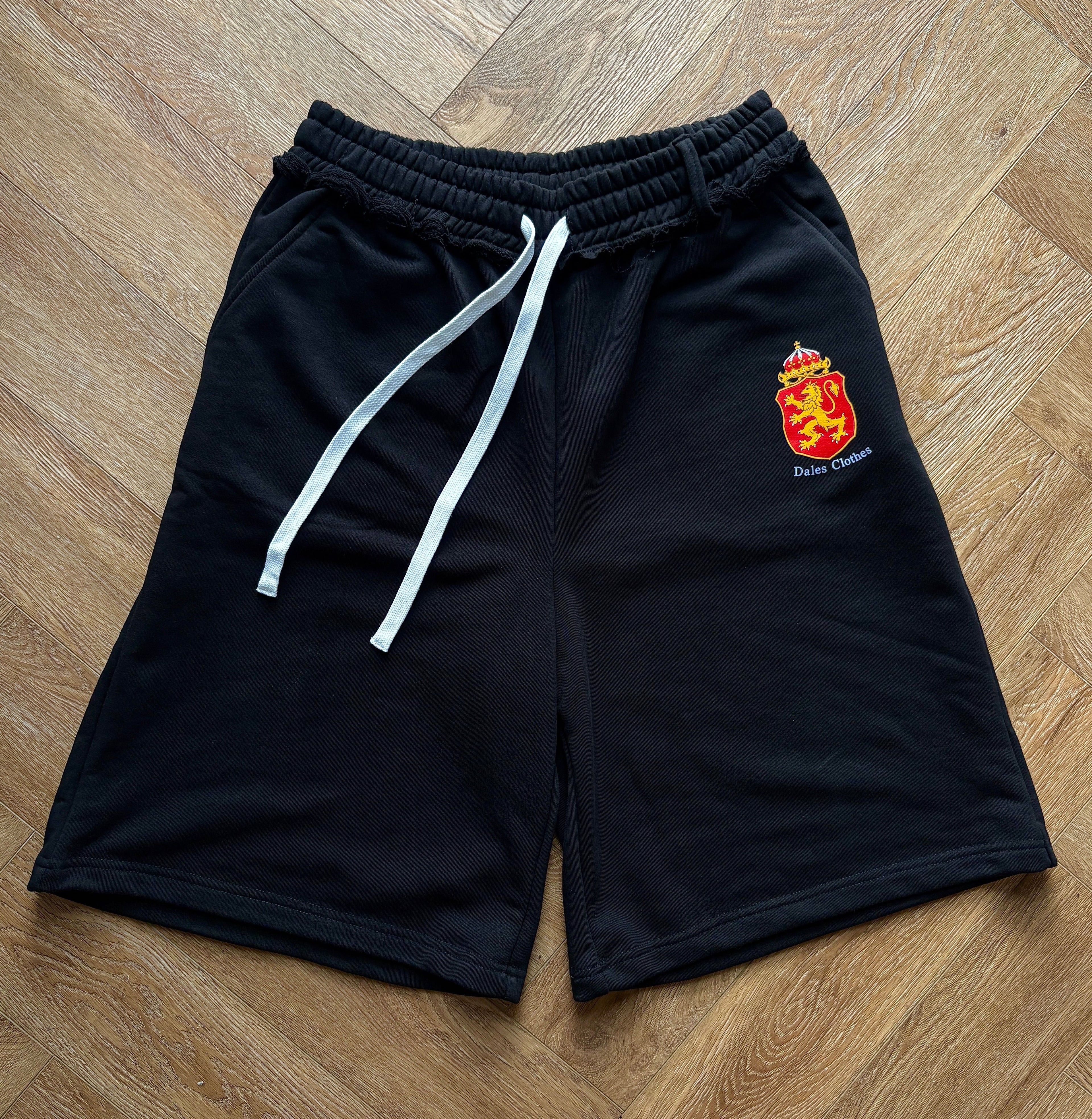 Black Shorts Dales